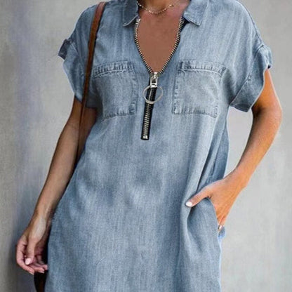 Denim dress with zipper closure