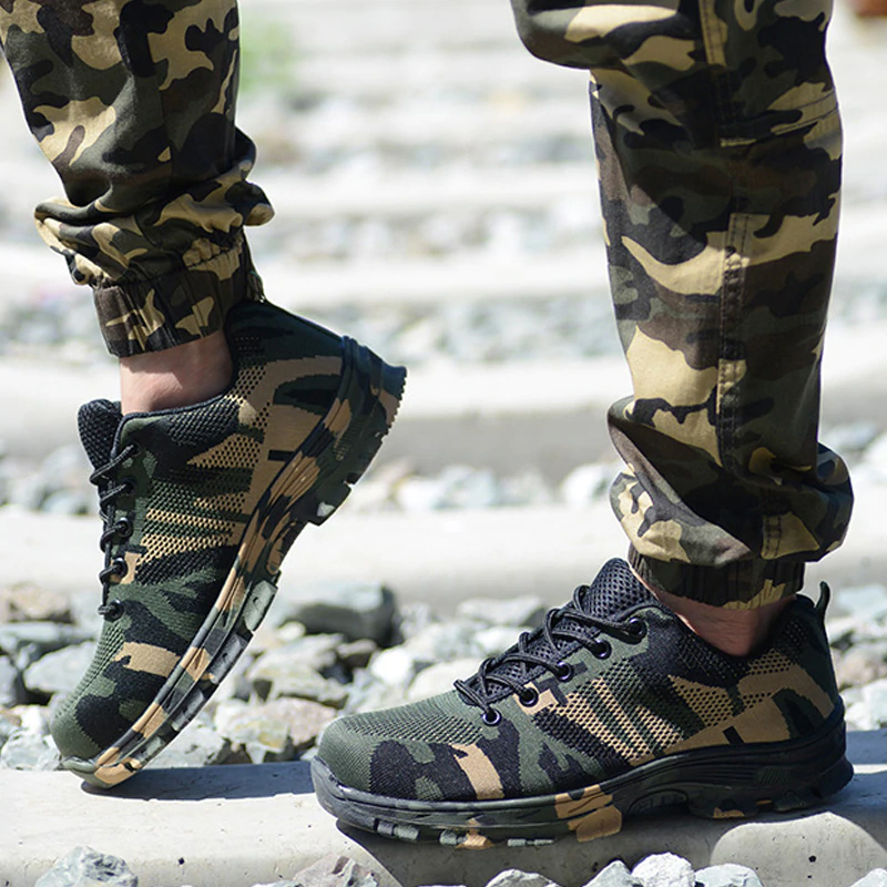 Indestructible military tennis shoes for the battlefield