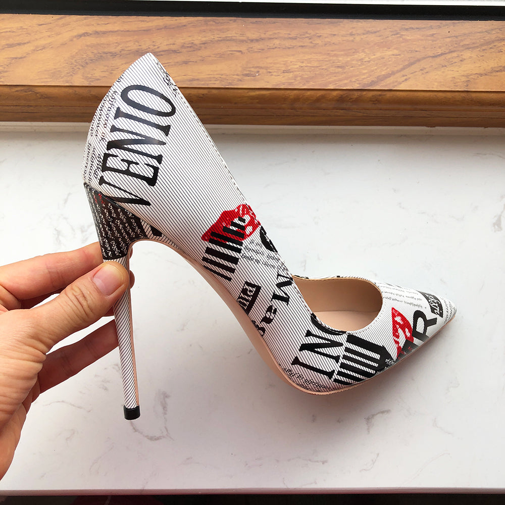 Graphic Print Pointed Toe High Heel Shoes